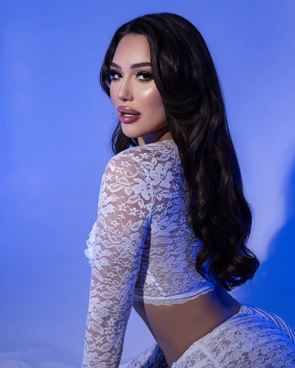 Angelina escort in Dubai