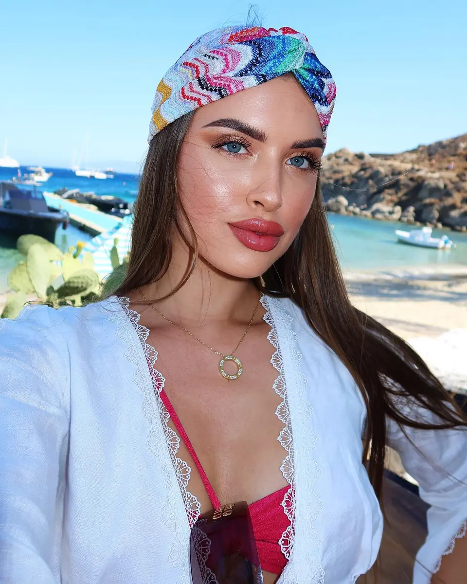 Anna escort in Dubai