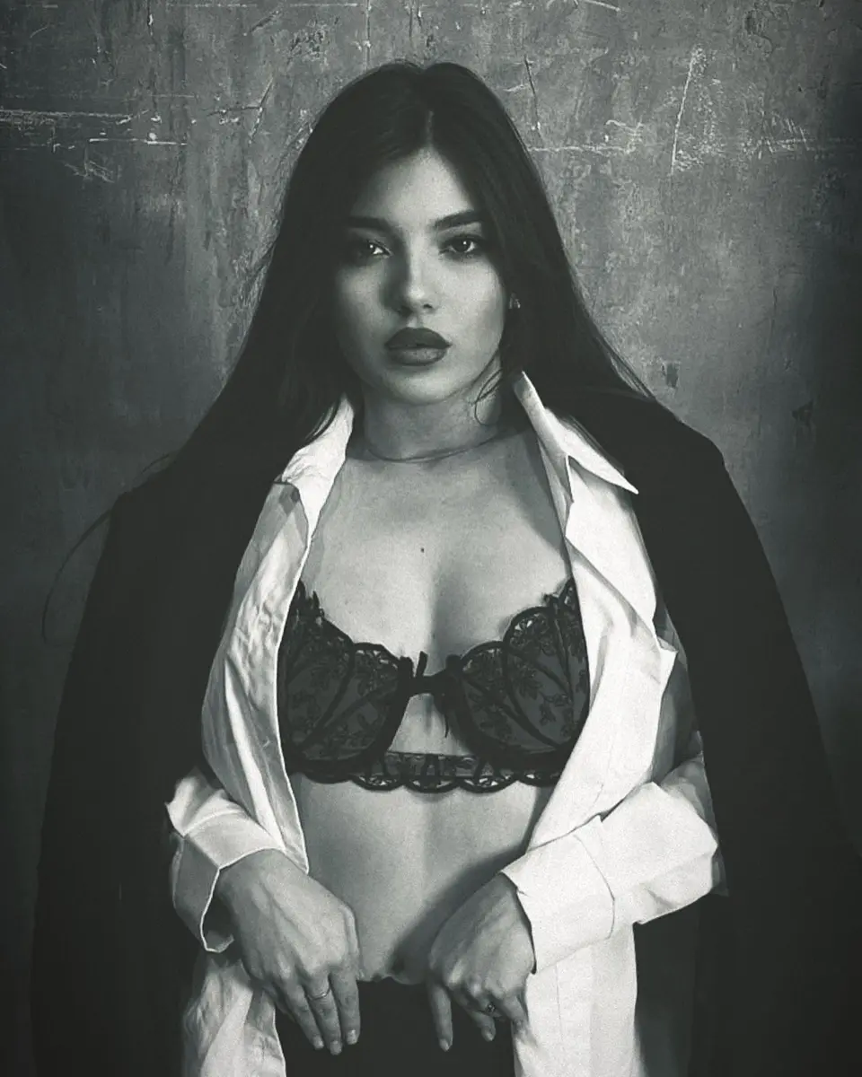 Calista escort in Dubai