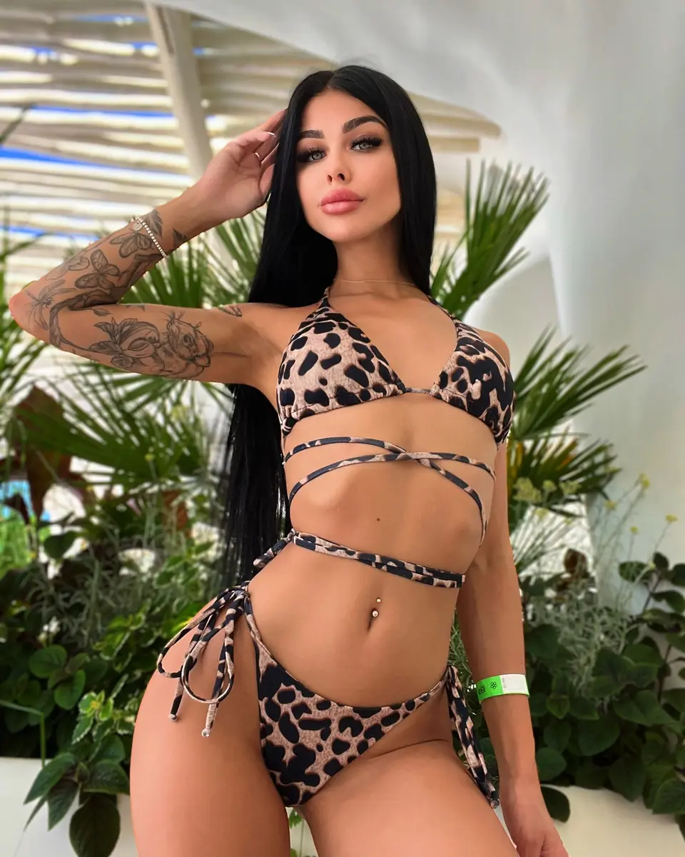 Chidem escort in Dubai