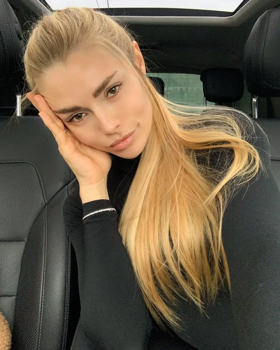 Natalie escort in Dubai