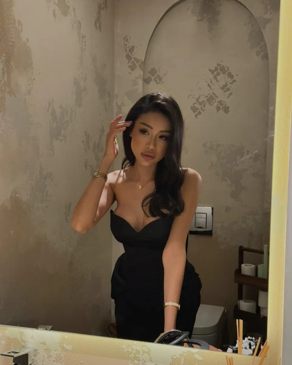 Nina escort in Dubai