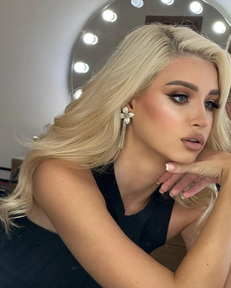 Sabina escort in Dubai